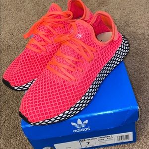 Adidas Deerupt Runner
